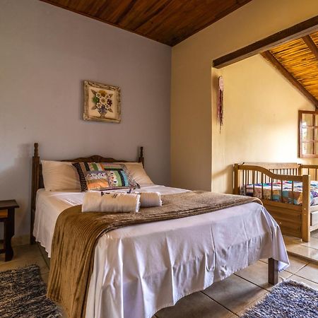 Casa Do Geninho - Suites Консейсан-да-Ибитипока Экстерьер фото