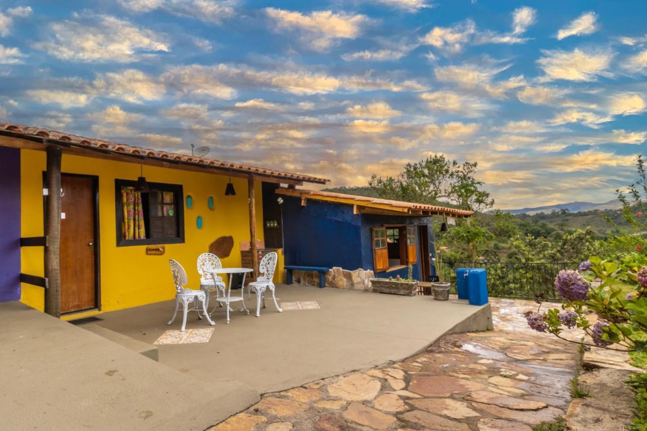 Casa Do Geninho - Suites Консейсан-да-Ибитипока Экстерьер фото